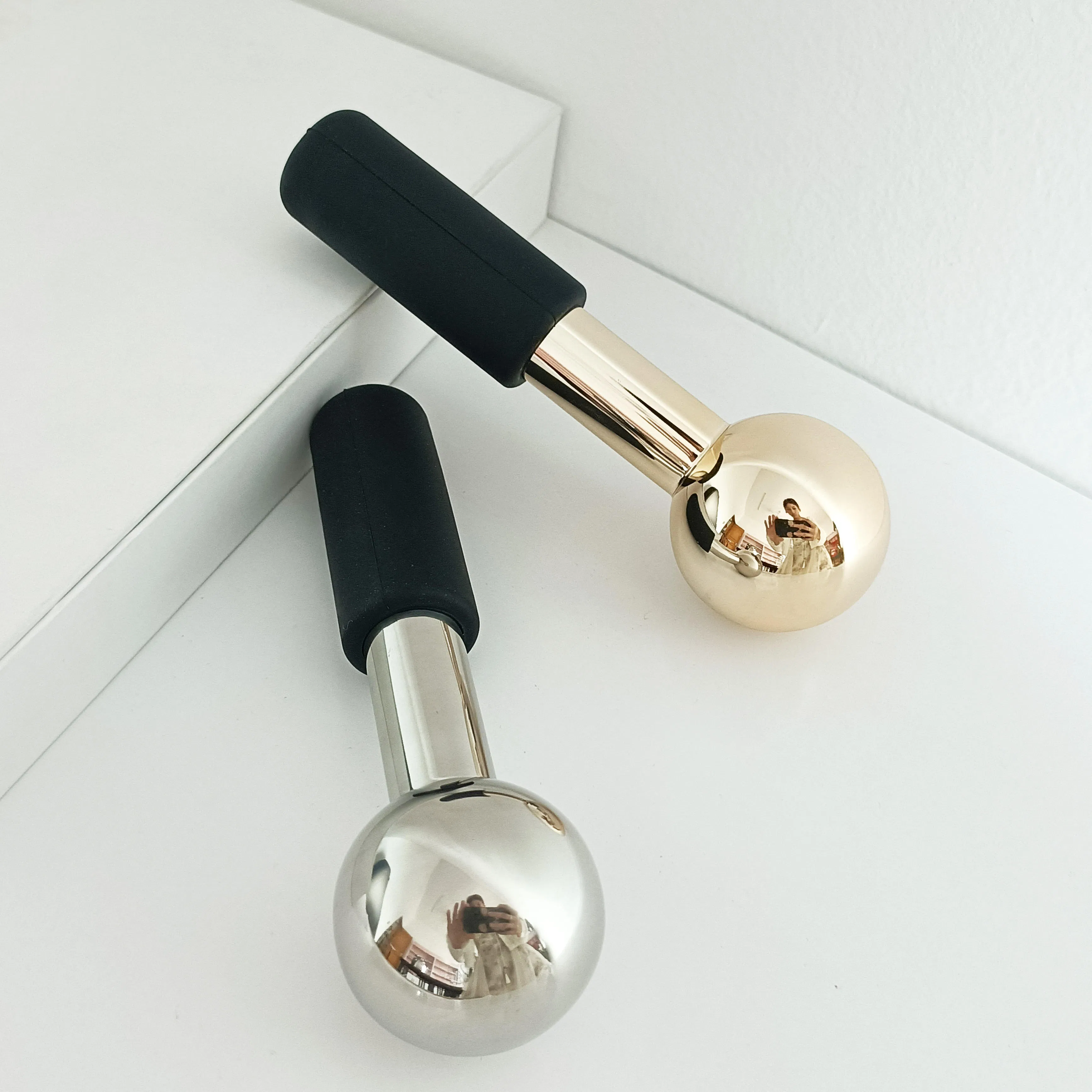 Custom Logo Cryo Globes Rose Gold Stainless Steel Metal Anti Aqing Cooling Skin Stick Face Wand Facial Ice Globes