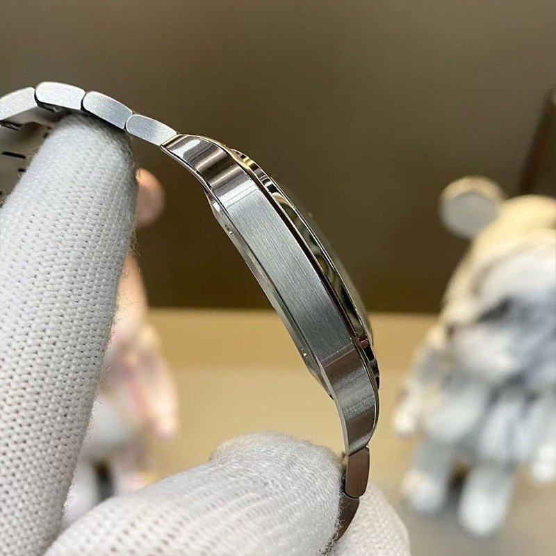 2026luxury Brand Designer Men's Mechanical Watch with Calendar Feature