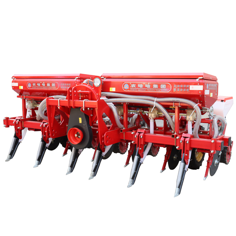 Пневматическая сеялка для кукурузы на 6 рядов