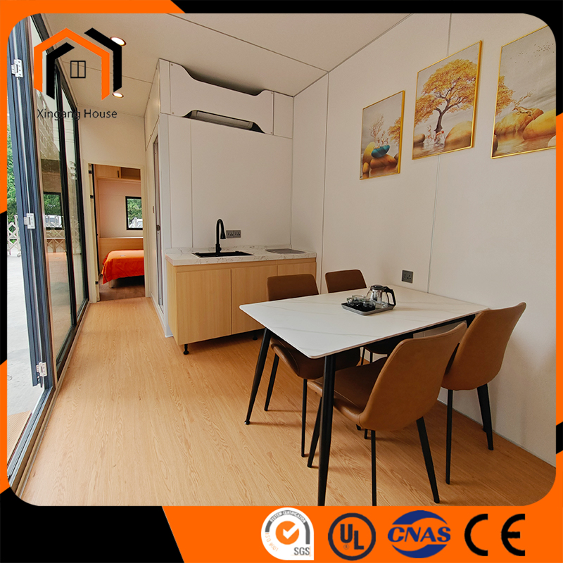 Luxury Temporary Camping House Mobile Tiny Container House Office Pods Prefab House Glamping Pod Resort Site Modular Apple Cabin