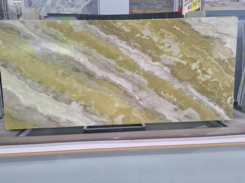 Nature Green Stone Quartzite Slabs for Countertops and Wall