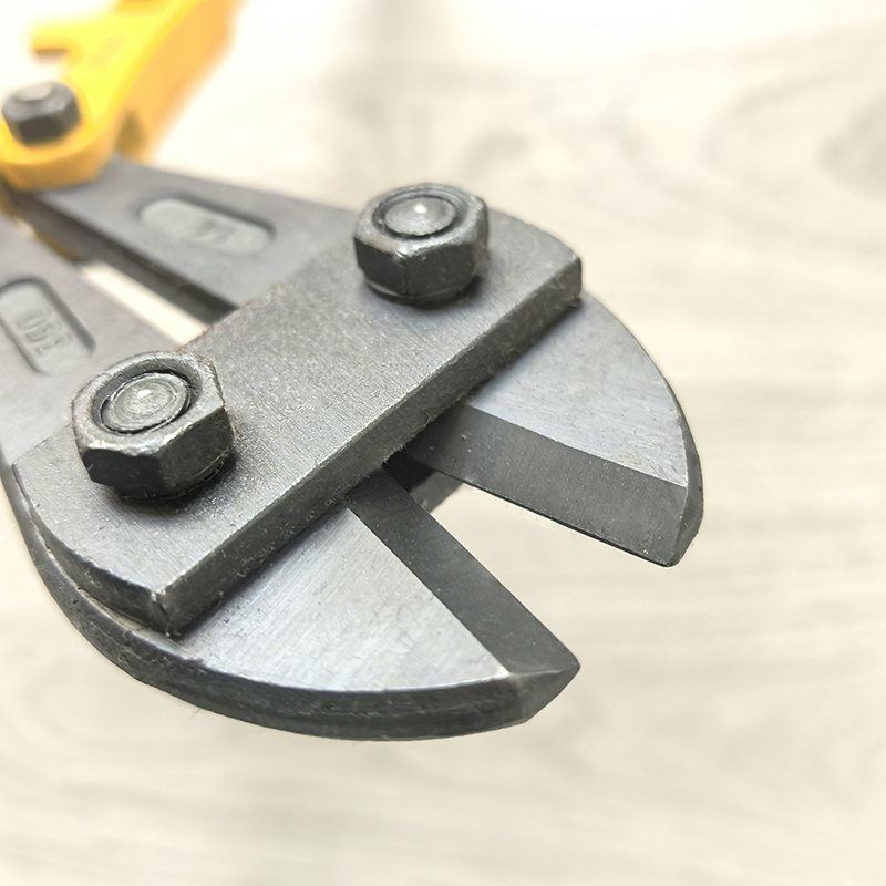 High Quality European Type Bolt Cutter for Heavy Duty Cutting Work