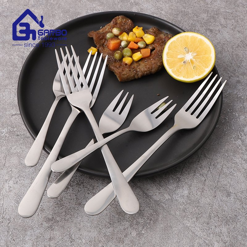 Stainless Steel Golden Dinner Fork for Western Dinner Eating for sale