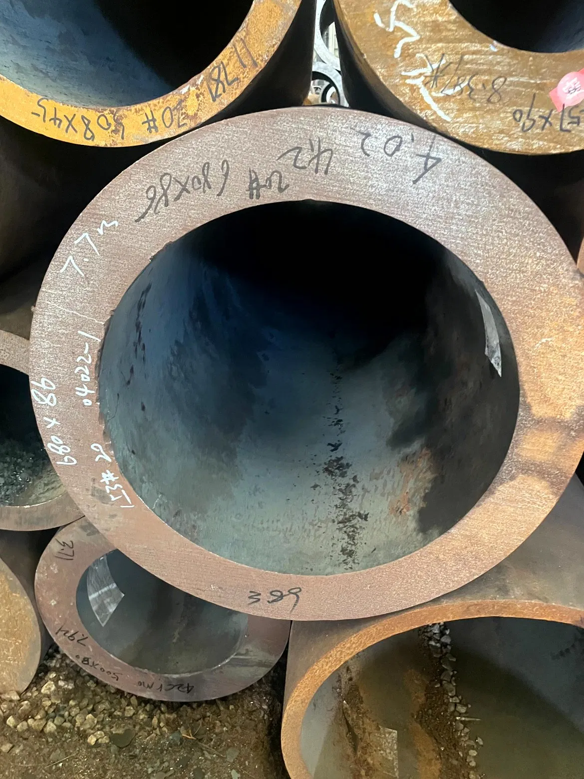 Wear - Resistant JIS Standard Seamless Steel Pipe for High - Abrasion Environments