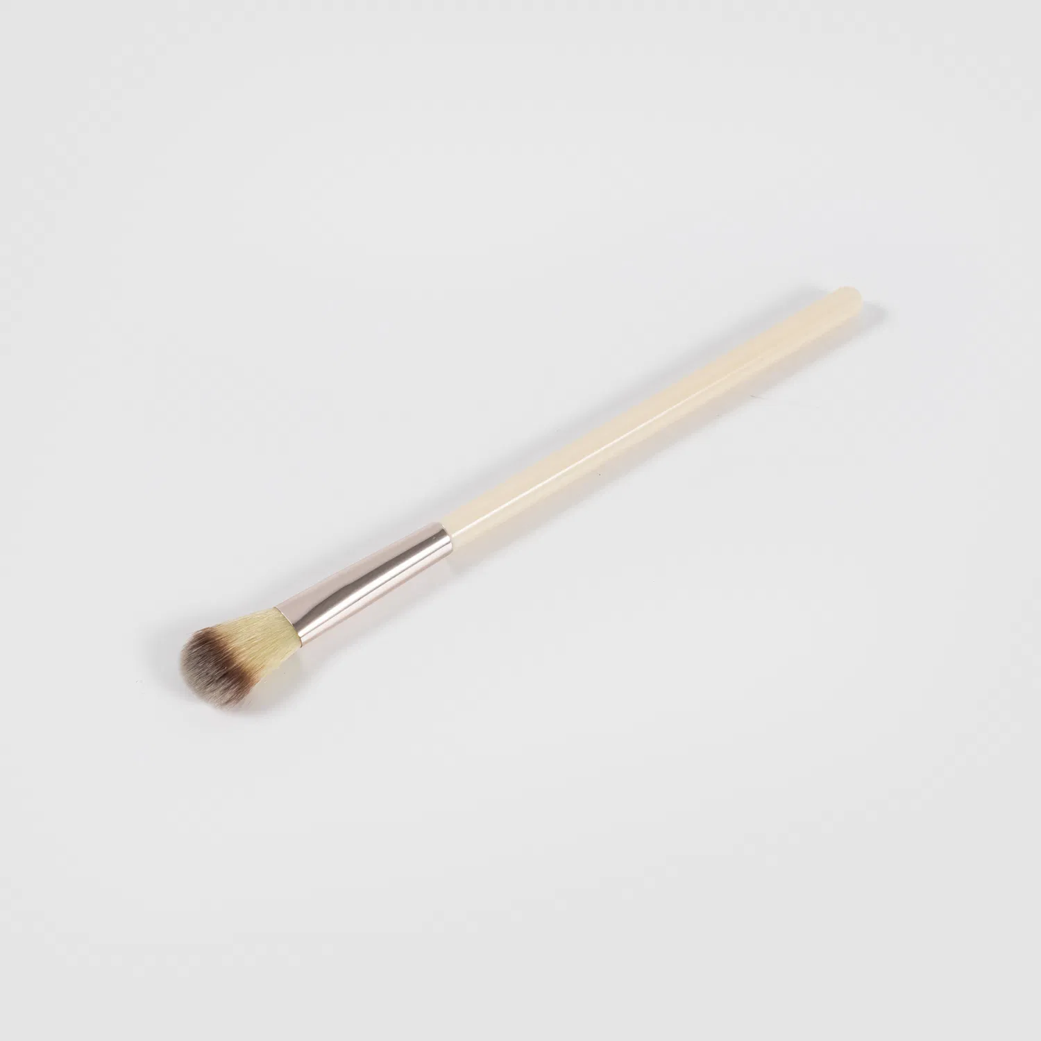 Exquisite Portable Smooth Texture Non Prick Face High Quality Makeup Brush Kit