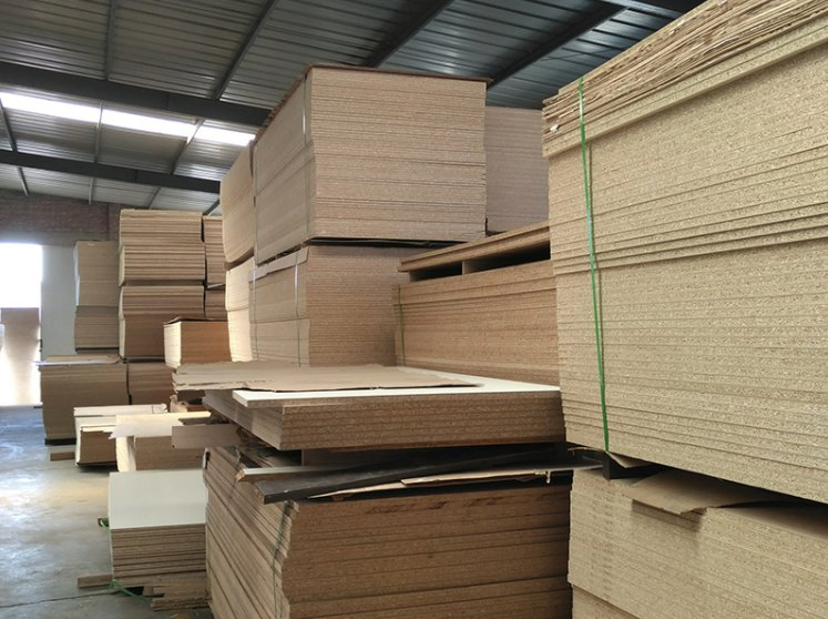 3mm 6mm 12mm 15mm 18mm Raw Plain Fibreboards MDF Wood/MDF Board/MDF Sheet