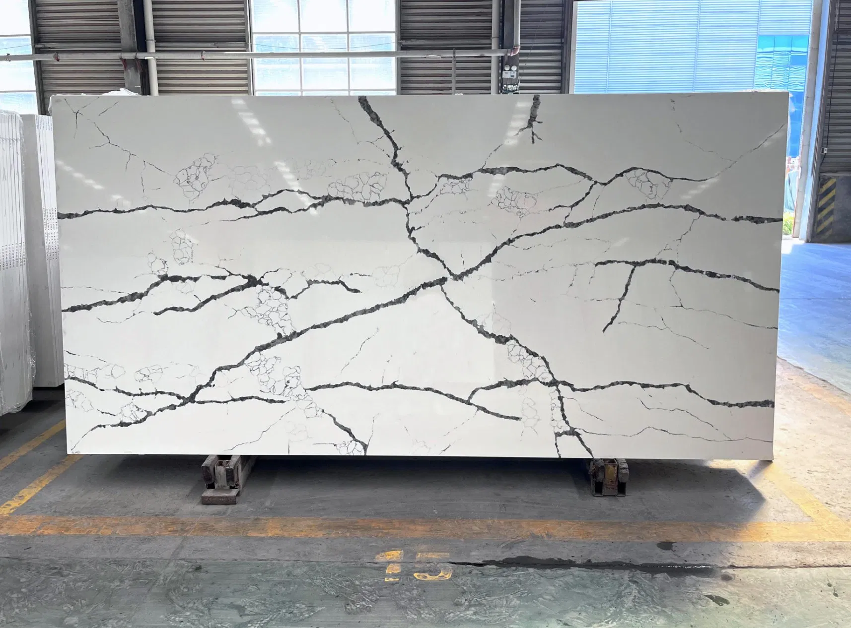 White Marble China Factory Artificial Quartz Stone Slabs Terrazzo Granite