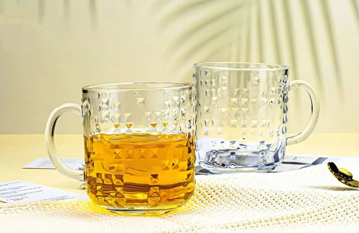 Кружка стеклянная с ручкой, 310 мл