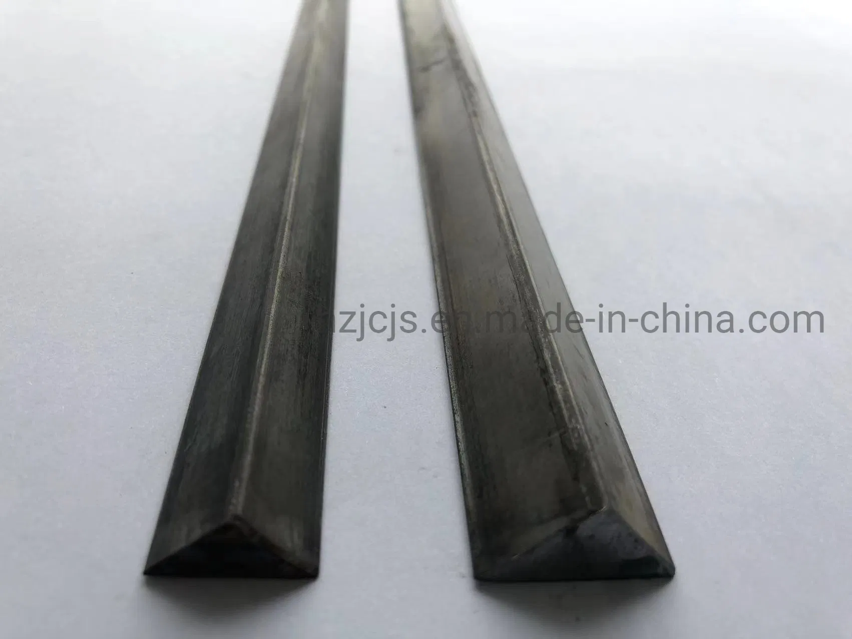 Triangle Steel Chamfer 20X20 for Concrete