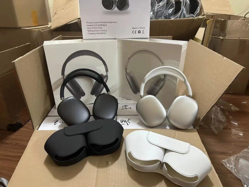 Беспроводные наушники Airbuds PRO с шумоподавлением