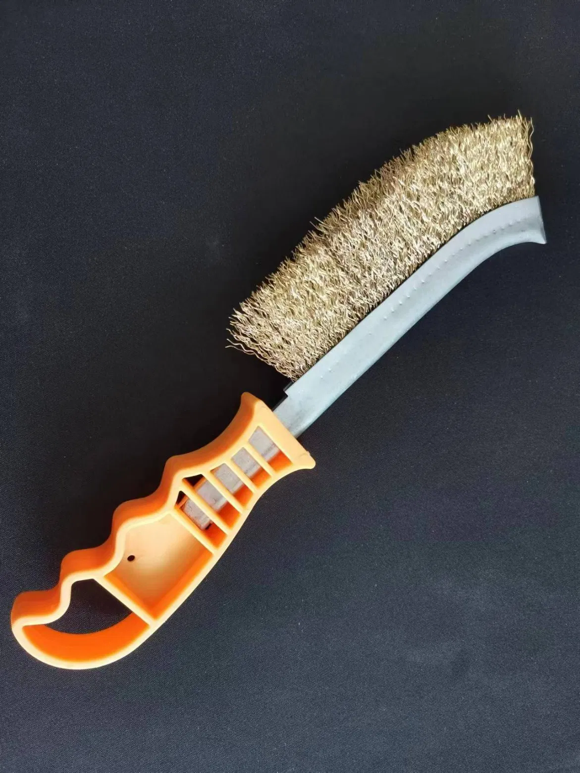 Galvanized Plated Steel Wire Brush with Plastic Handle 10"