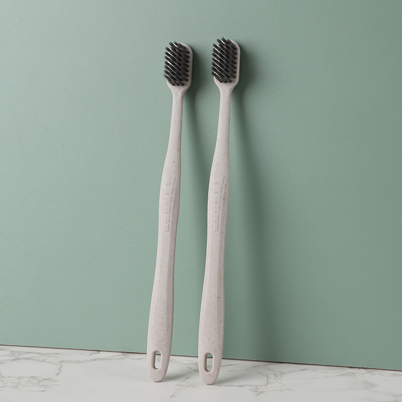 Мягкая зубная щетка для взрослых, дорожный набор