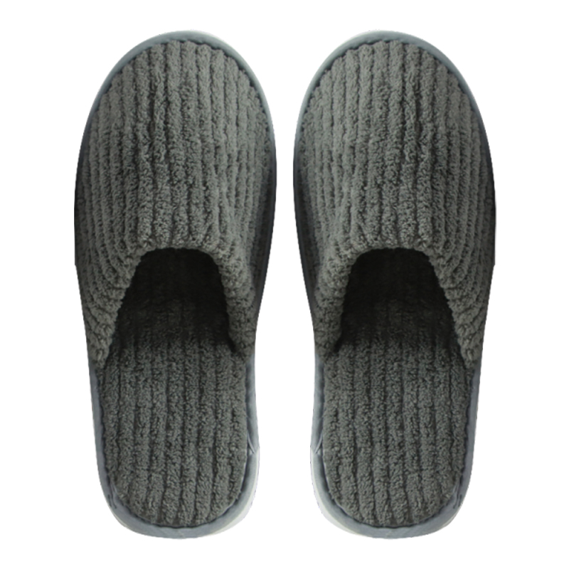 Wholesale Customized Hotel Slippers Private Design Logo Application