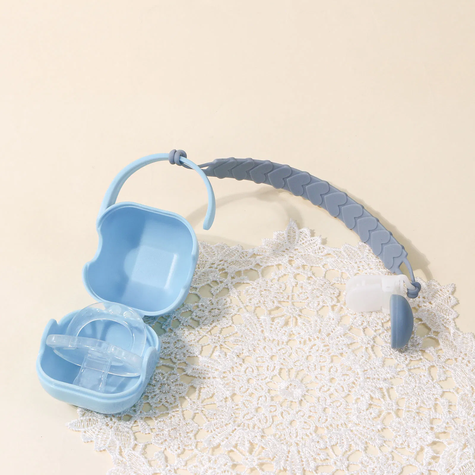 Wholesale Baby Feeding Accessories Sublimation Silicone Baby Teething Clip Pacifier Clips