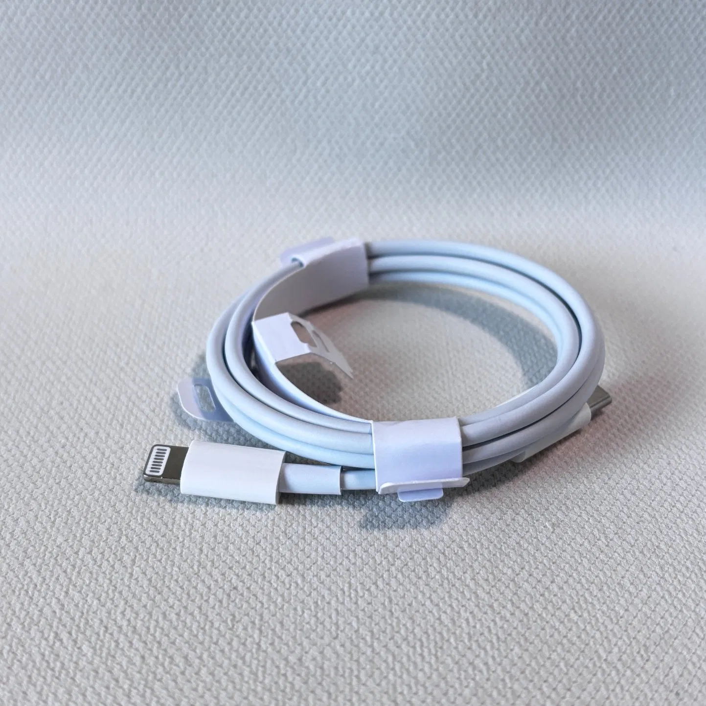Кабель USB-C — Lightning 1м, оригинальный