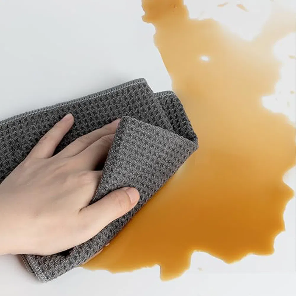 Premium Microfiber Waffle Towels for Effective Car Cleaning