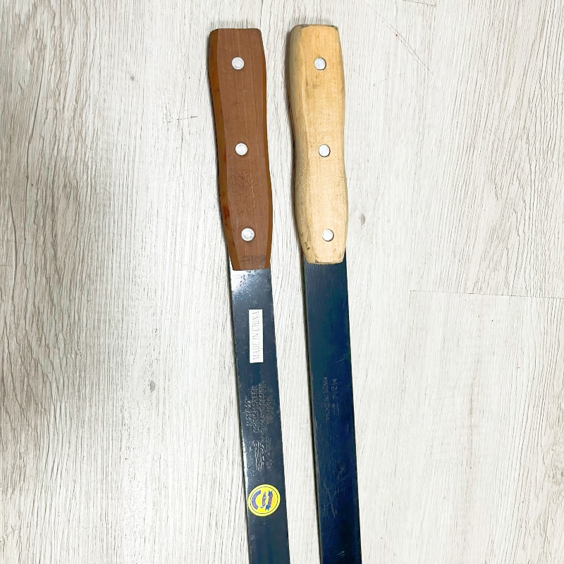 Farming Garden Tools M214 Grass Slasher with Wood Handle