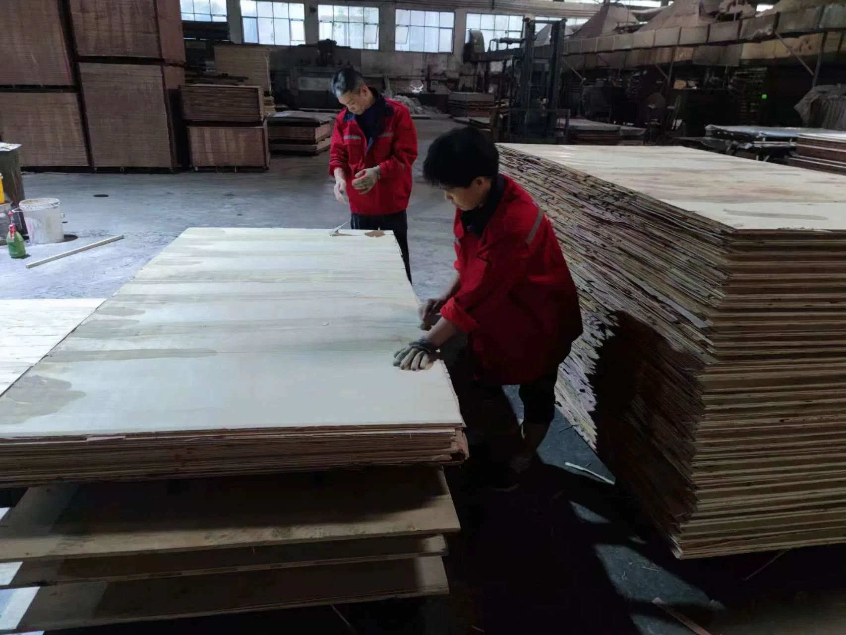 Phenolic Glue Film Faced Plywood of China Factory