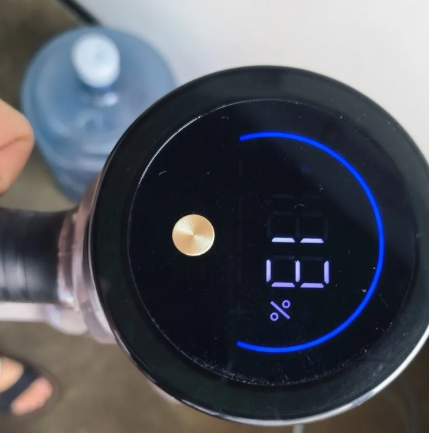 Dy V15s Rechargeable Battery-Powered Cordless Stick Vacuum Cleaner for Car & Garage Use Portable Wet/Dry Activated Carbon Filter