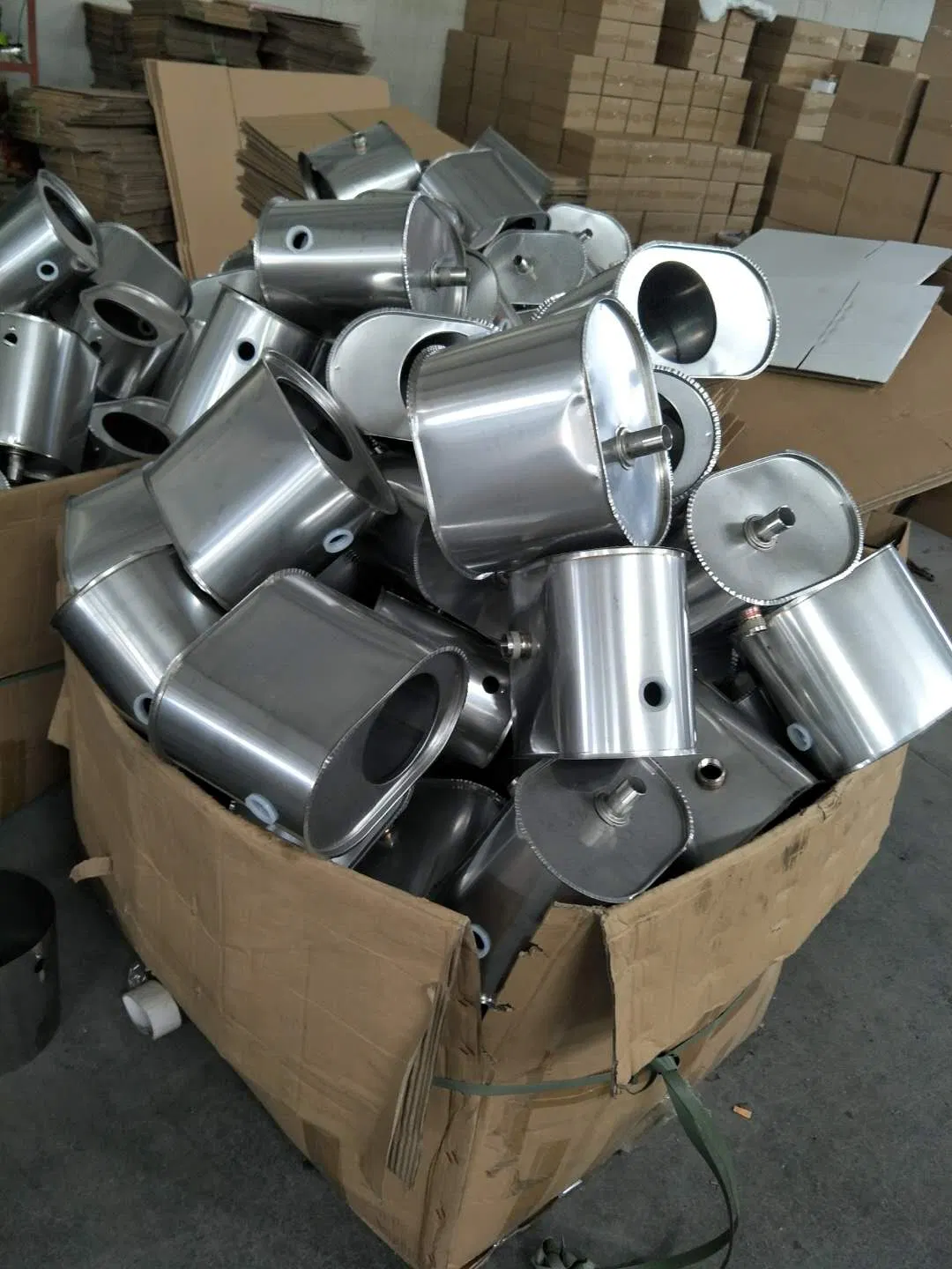 Hot Selling Good Quality Stainless Steel Solar Water Heater Assistant Tank