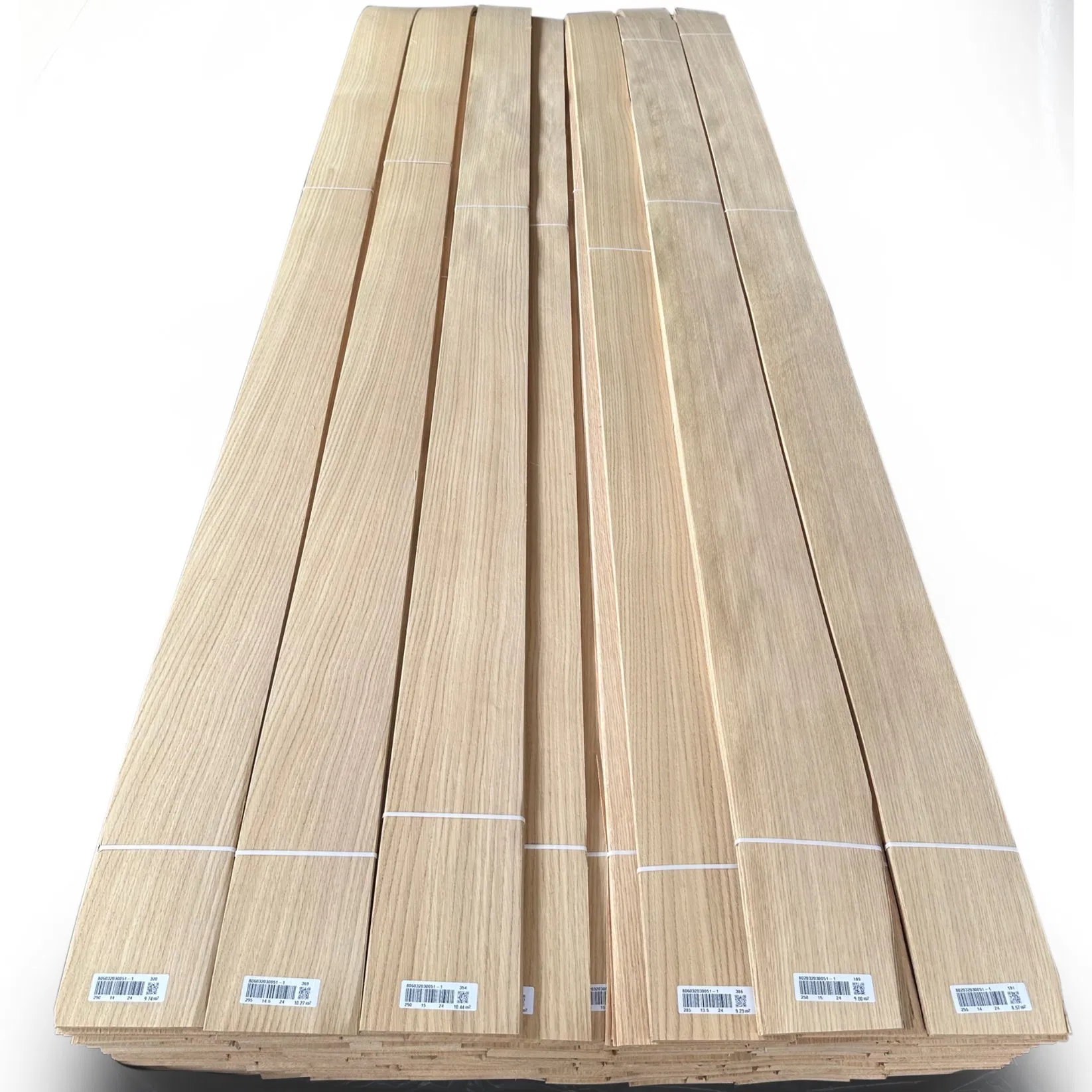 Lingfeng White Oak Wood Veneer Light Color Custom Thickness for Wall