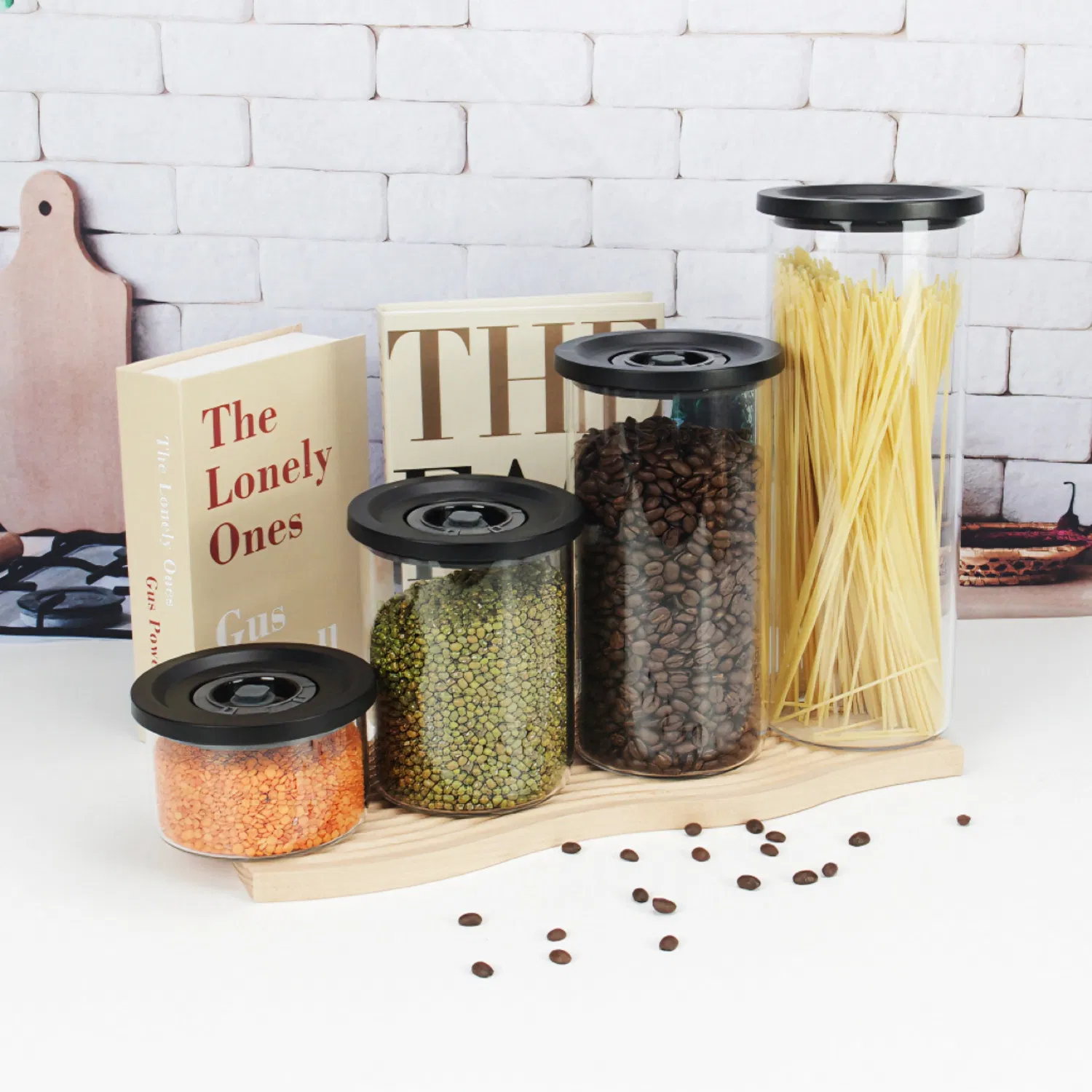 Airtight Moisture-Proof Waterproof Plastic Lid Round Glass Spice Candy Food Storage Jar