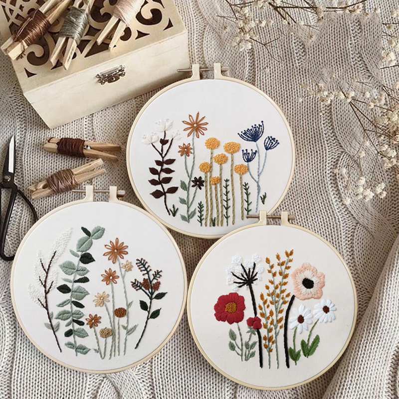 DIY Embroidery Kit Sewing Kit for Craft Lovers and Adult Beginners with Floral Pattern
