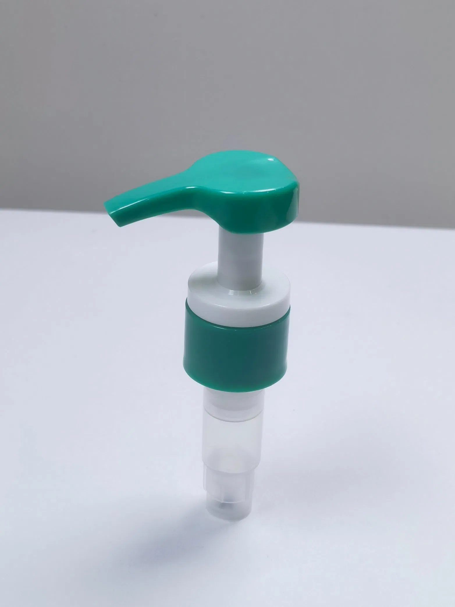24 28/410 Spring Outside Cosmetic Pump Serum Dispenser Screw Lock Lotion Pump