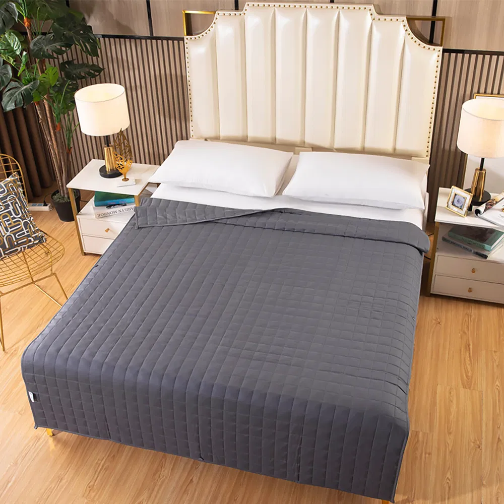 Утяжеленное одеяло из микрофибры с наполнителем из стеклянных бусин