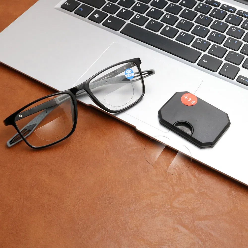 OEM 2 PCS Reusable Stick-on Presbyopic Lenses Adhesive for Hyperopia