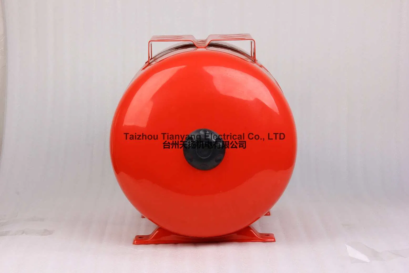 Расширительный бак для отопления 8 л горизонтальный