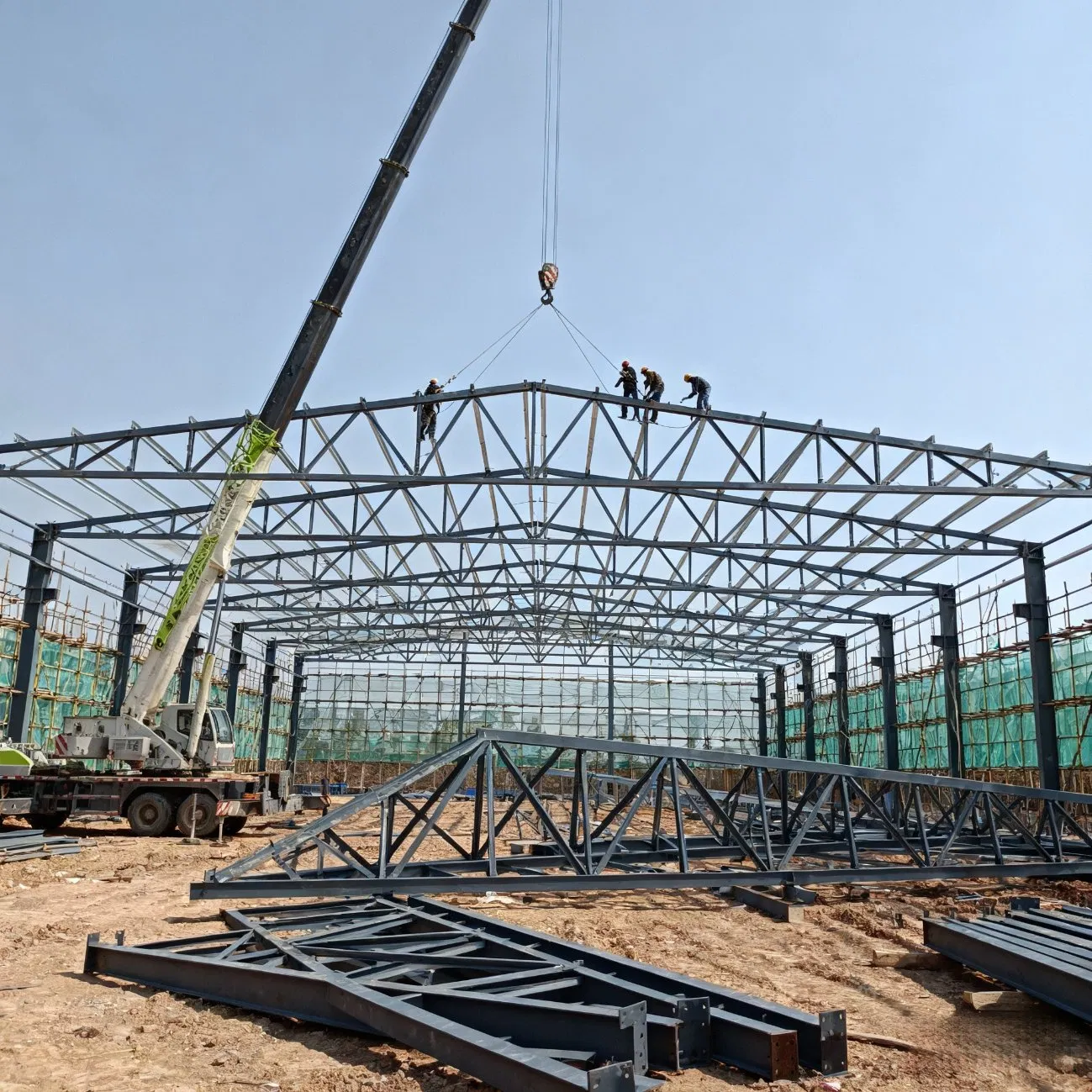 Heavy-Duty Steel Storage Systems for Optimal Workshop Organization