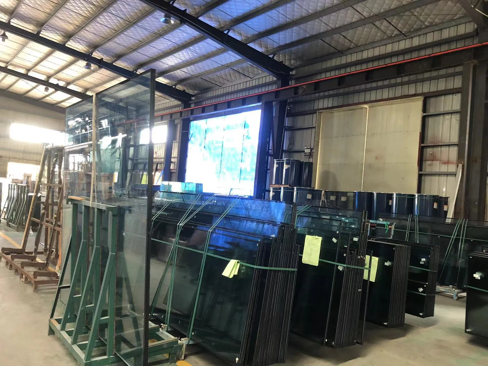Top 6mm Ultra Clear White Silkscreen Tempered Glass Factory