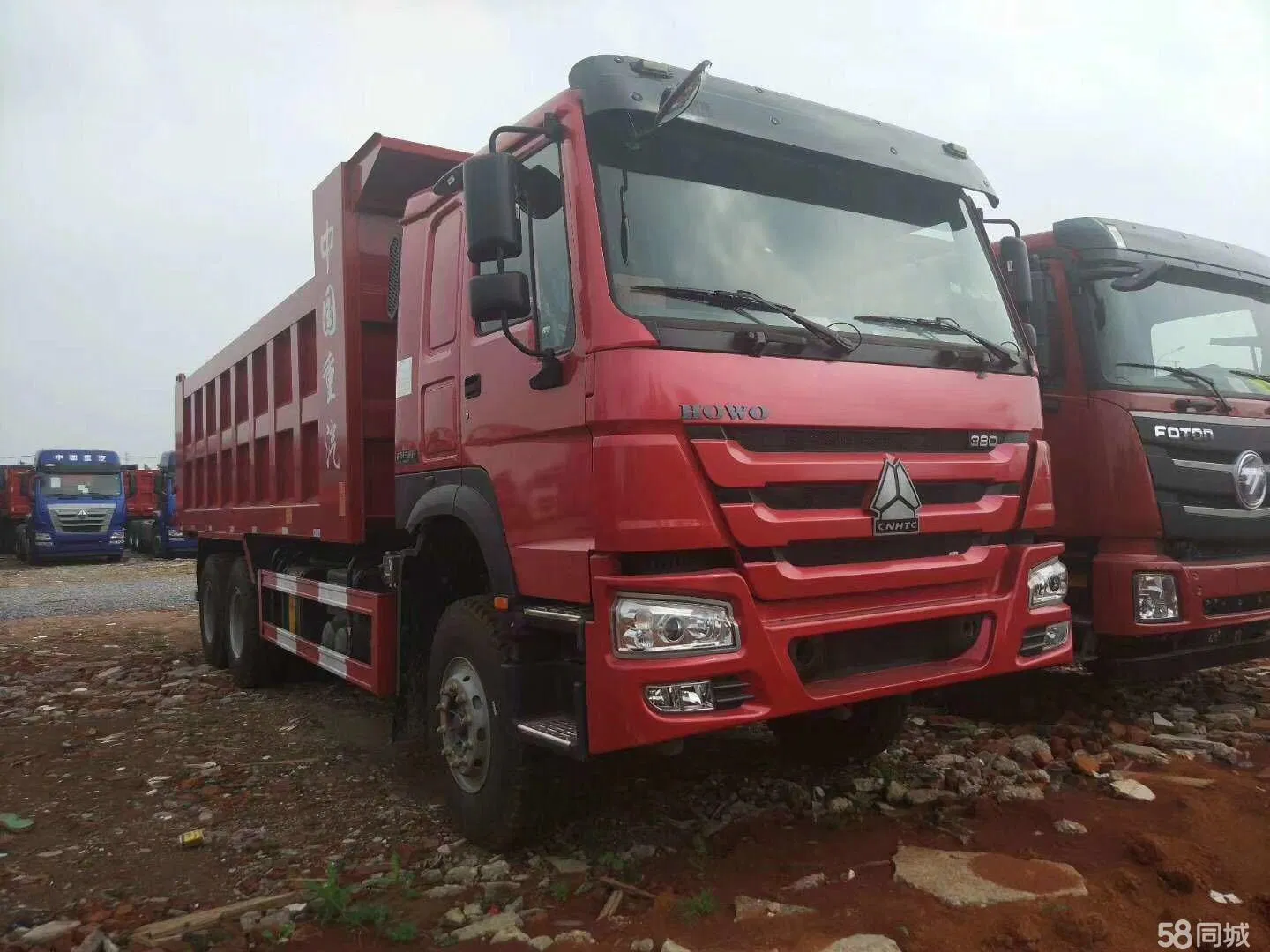 Запчасти и аксессуары для грузовиков HOWO Sinotruck