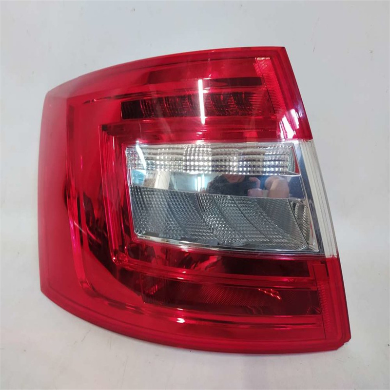 Rear Light Tail Lamp for Skoda Octavia 2018