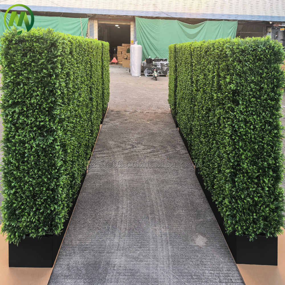 Панели для вертикального озеленения пластиковые зеленые Хедж-экран