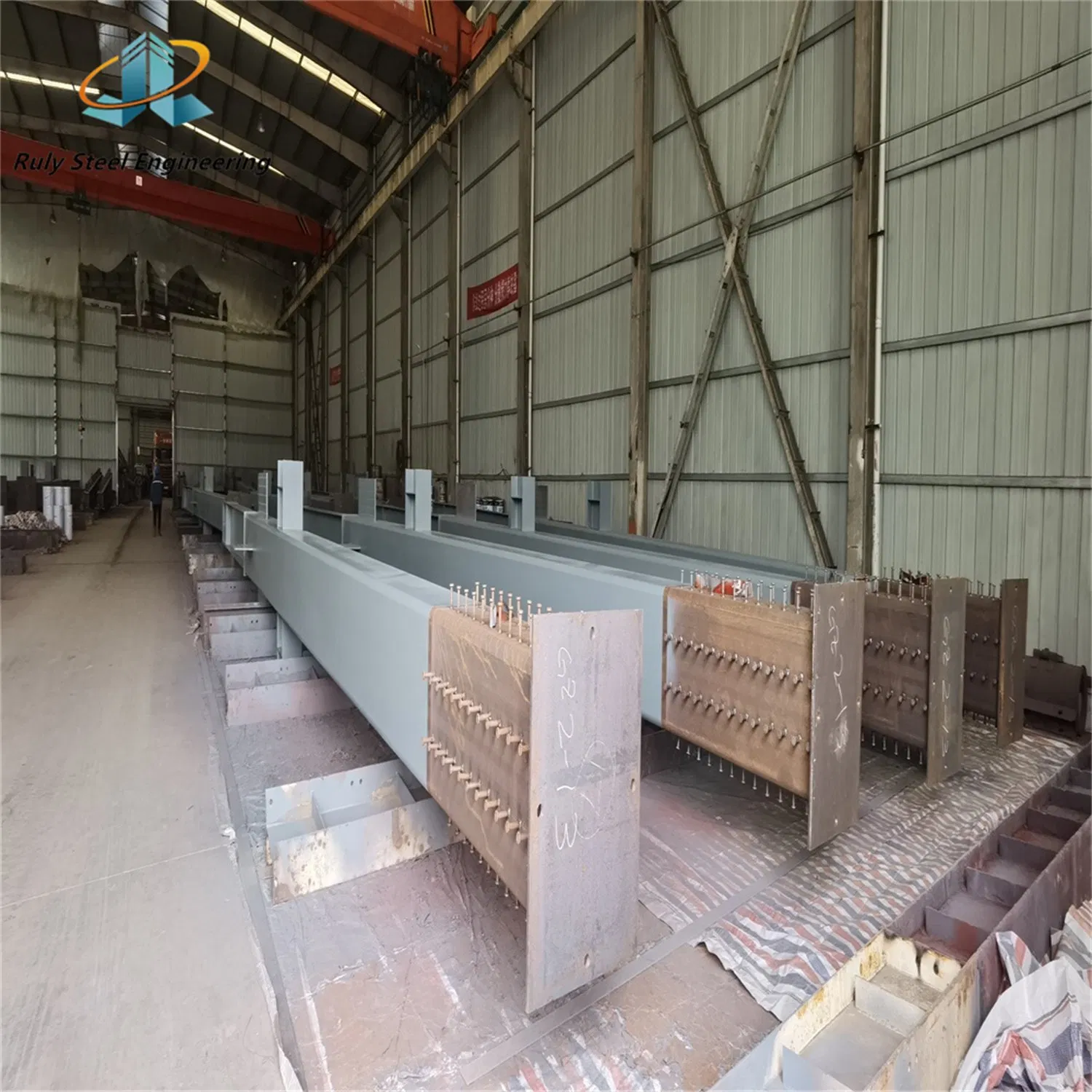 Prefabricated Steel Metal Construction Building Warehouse Steel Column