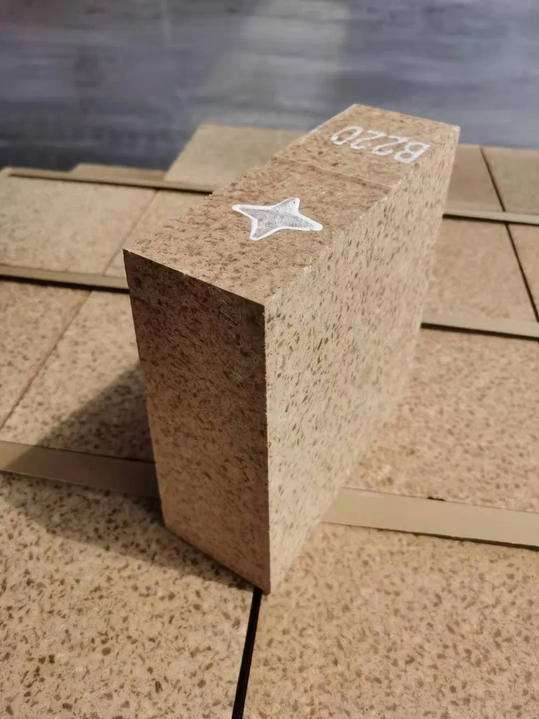 Магнезито-глиноземистый кирпич для вращающихся печей