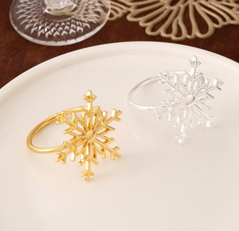 Table Decoration Hotel Metal Napkin Buckle Custom Christmas Snowflake Golden Napkin Ring