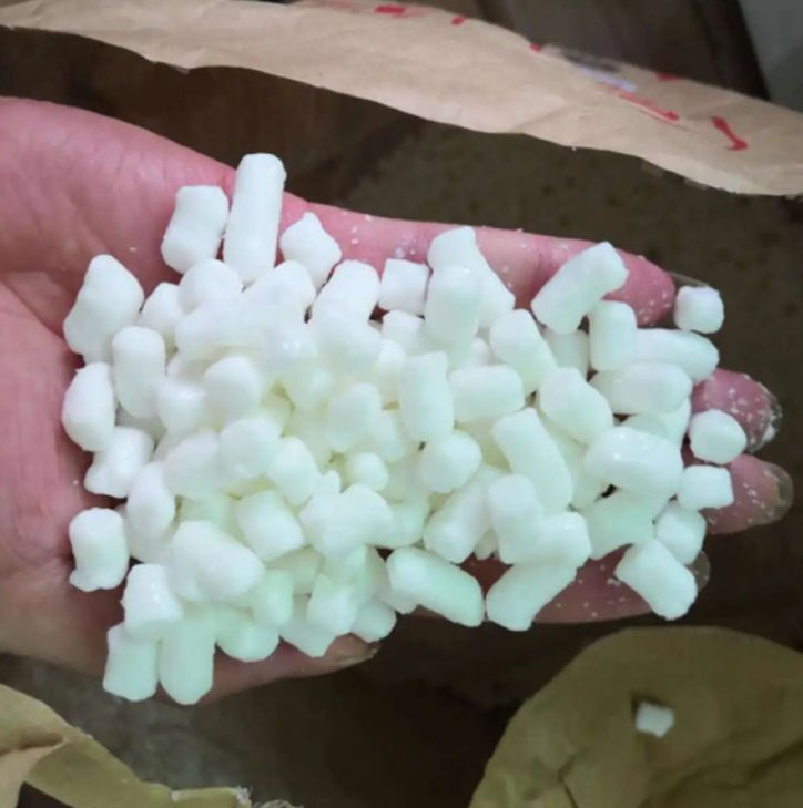 White or Cream-Colored Granular/Soap Noodle Mainly Used for Washing After Dyeing of Textiles