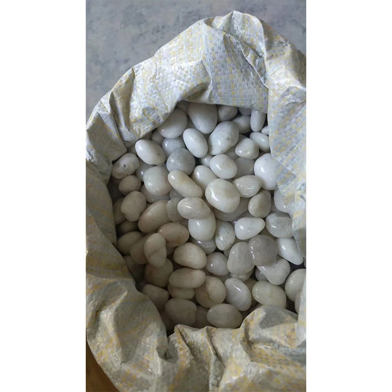 White Pebbles/Cobbles River Stone for Outdoor Garden Landscaping Paving Price