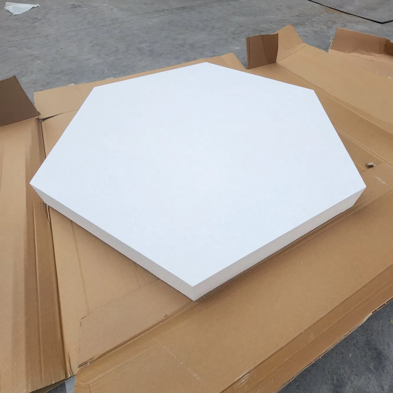 Hexagon Shape Suspended Fiberglass Ceiling Ceiling