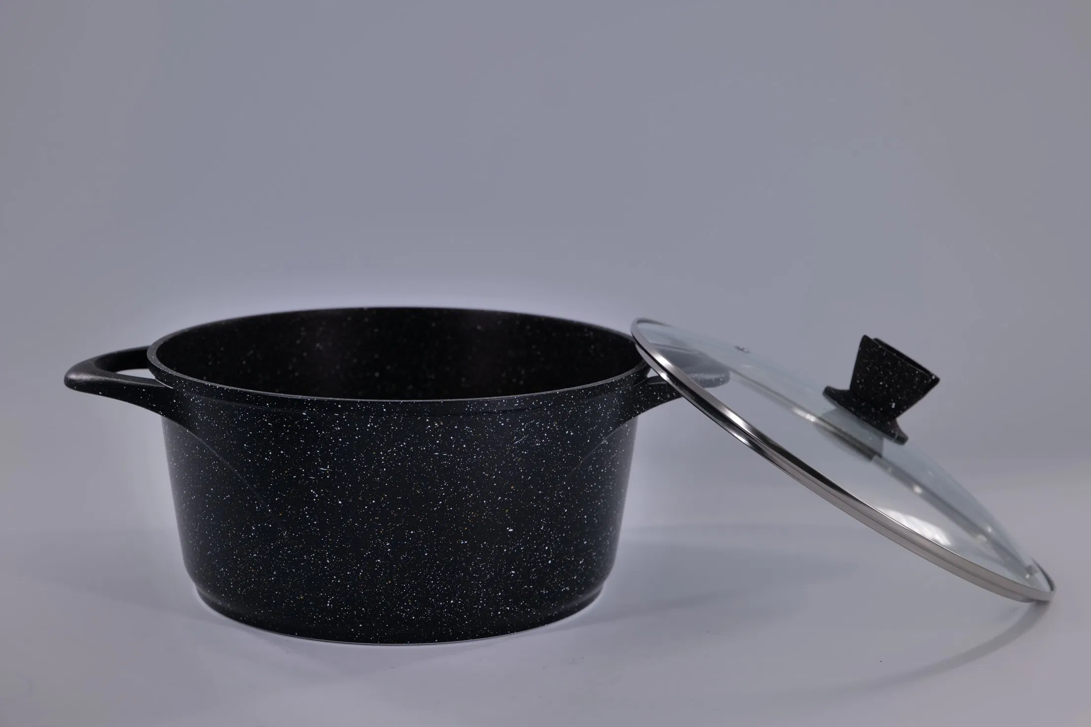 Heavy Duty Kitchenware Large Aluminum Casserole Pot, Dishwasher Safe