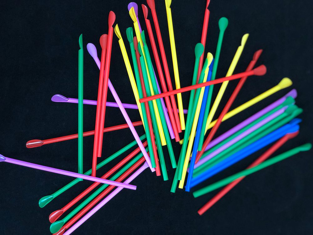 500 Pack Colorful Disposable Plastic Spoon Straws with OPP Bag Wrapped for Snow Cone