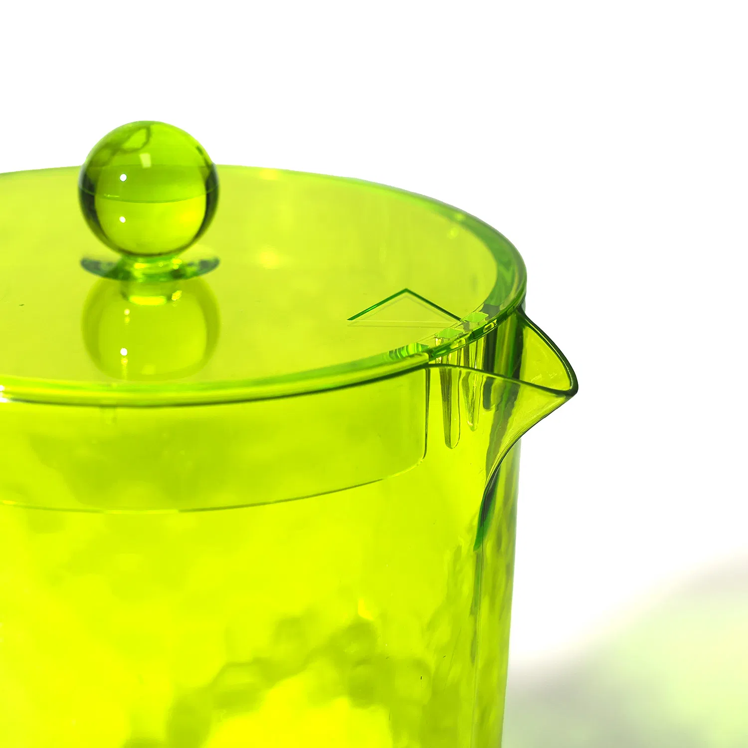 Plastic PS Ms Tinted Transparent Liquid Drinks Jug 27L Pitcher Kettle