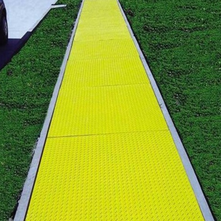 Factory Price of Covered Molded FRP Grating Fiberglass GRP Grille for Cover