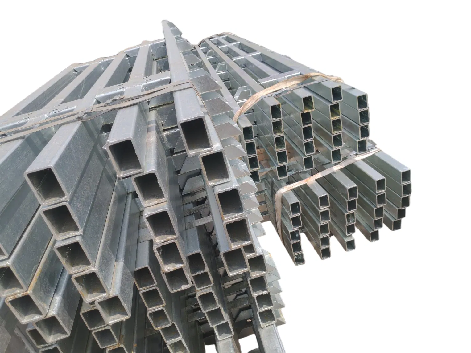 Heavy-Duty Galvanized Round Steel Tube with 300G/M² Zinc Coating