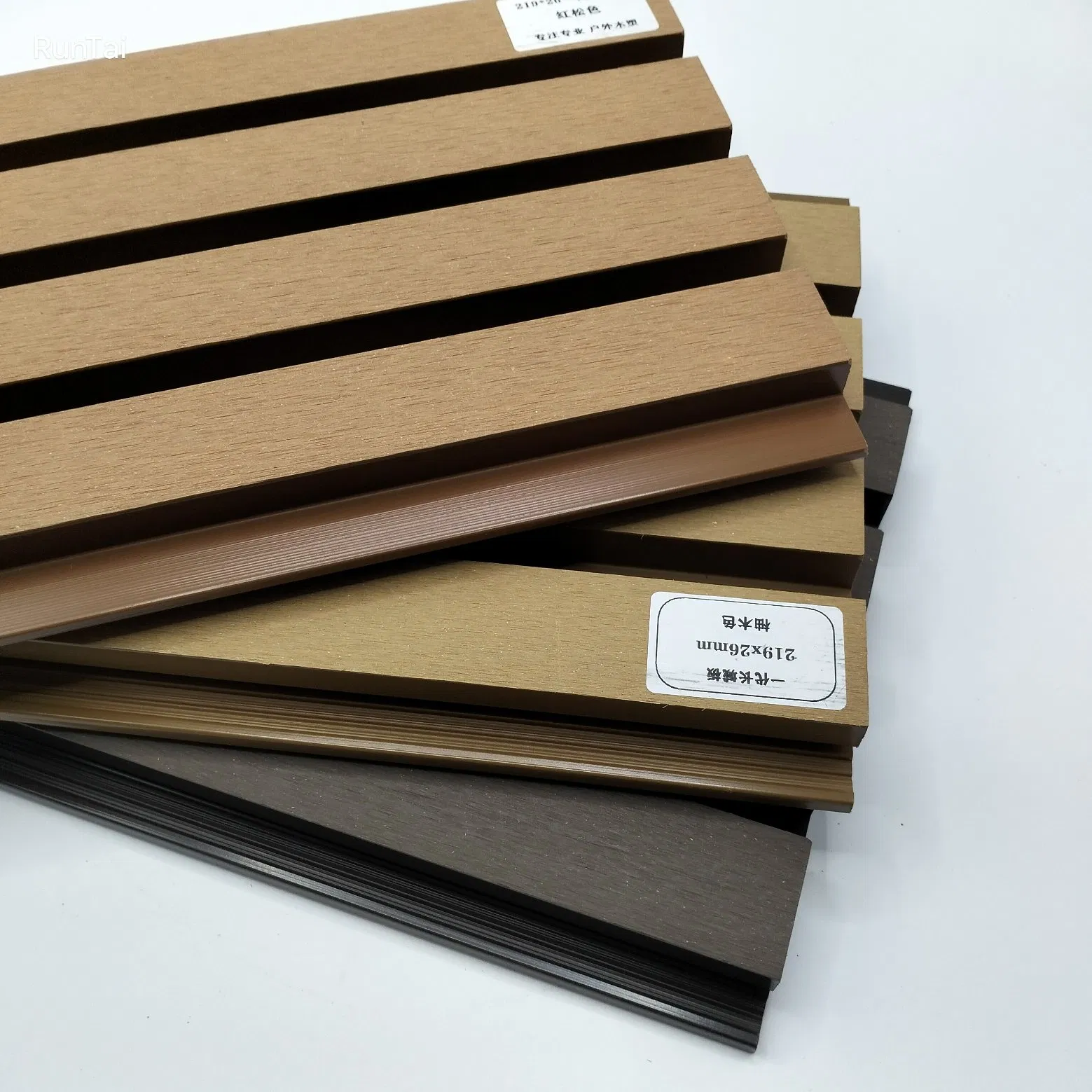 WPC Fluted Exterior Deocration Wood Plastic Composite Slatted Cladding Wall Panels