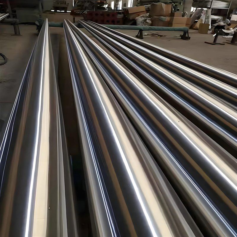 Lightweight Flag Poles with Telescopic Guides for Easy Adjustment with Portable Flagstaffs