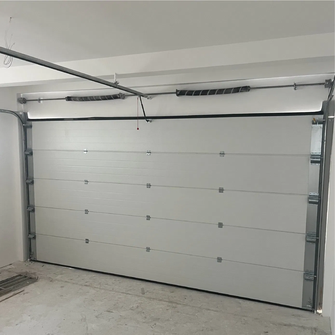 Customizable Panels Sectional Garage Doors with Windows for Aesthetic Appeal